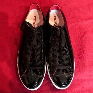 Converse Chuck Taylor All Star Leather Low Top